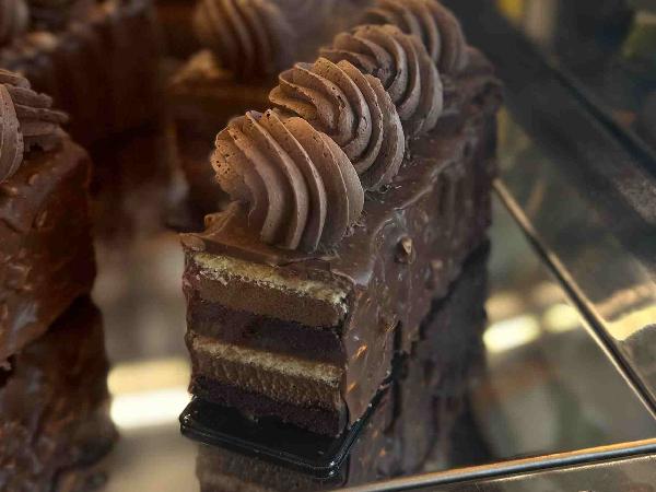 Dark Chocolate Cake
